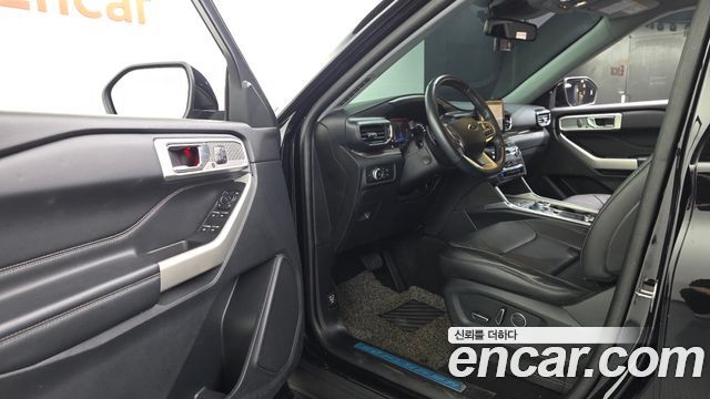 Ford Explorer (VI) 2.3 LimIted 4WD 2020 — фото 10