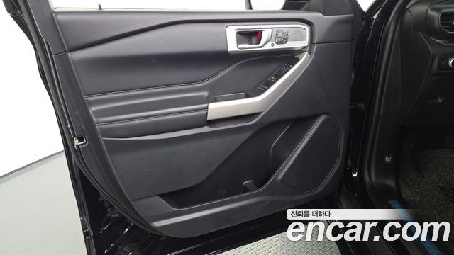 Ford Explorer (VI) 2.3 LimIted 4WD 2020 — фото 24