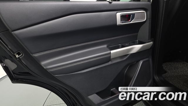 Ford Explorer (VI) 2.3 LimIted 4WD 2020 — фото 25