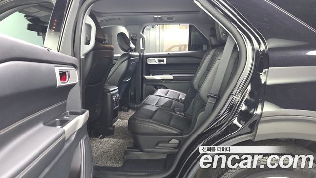 Ford Explorer (VI) 2.3 LimIted 4WD 2020 — фото 26
