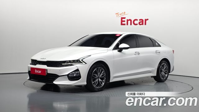 Kia K5 (III) 2.0 Prestige 2023 — фото 1