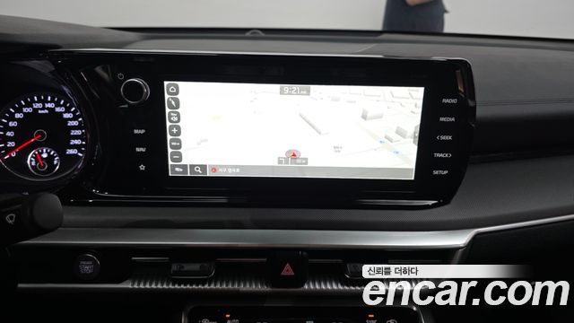 Kia K5 (III) 2.0 Prestige 2023 — фото 14