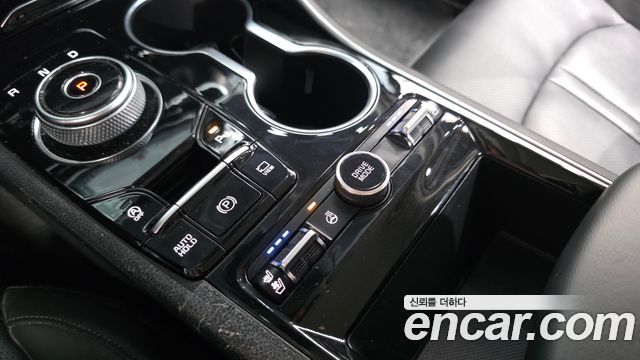 Kia K5 (III) 2.0 Prestige 2023 — фото 17