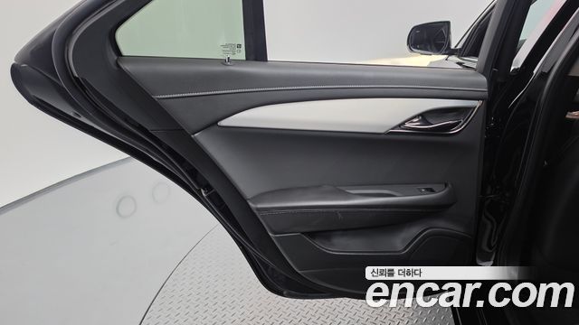 Cadillac ATS 2.0 Premium 1st 2018 — фото 25