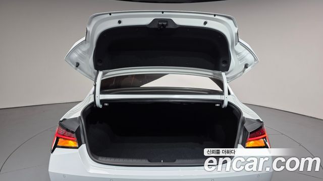 Hyundai Avante (CN7) 1.6 Inspiration 2023 — фото 20