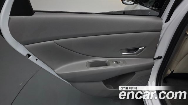 Hyundai Avante (CN7) 1.6 Inspiration 2023 — фото 25