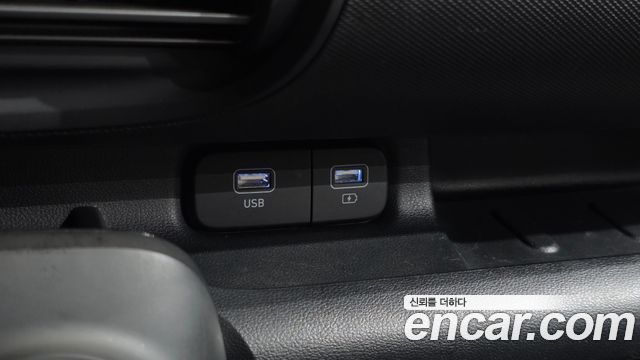 Hyundai Casper Smart 2023 — фото 12