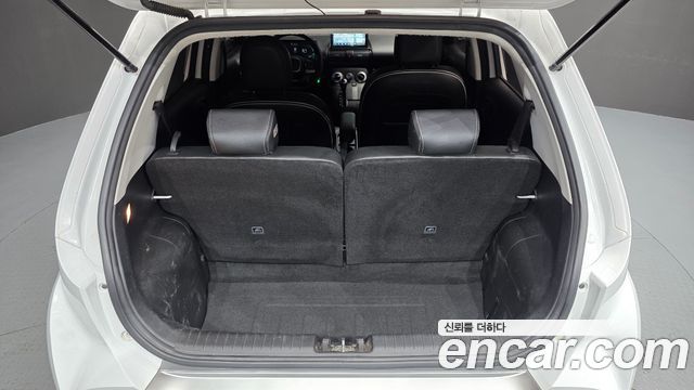 Hyundai Casper Smart 2023 — фото 20