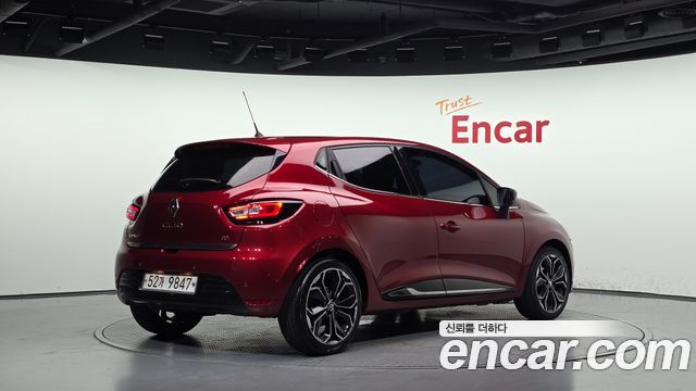 Renault Korea Clio Intens 2018 — фото 2