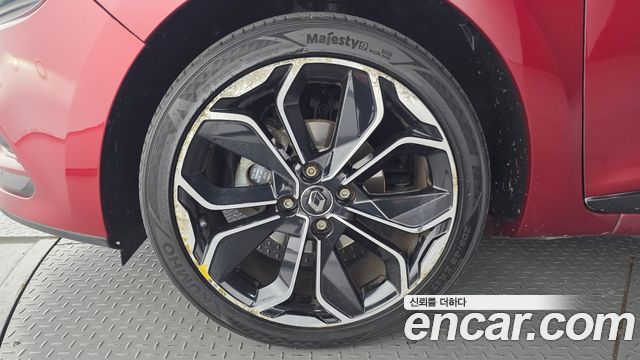 Renault Korea Clio Intens 2018 — фото 5