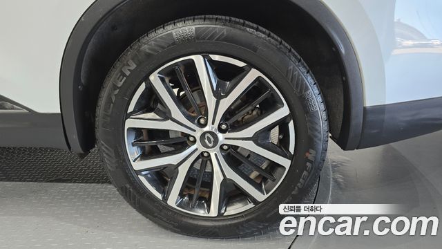 Renault Korea QM6 2.0 LPe RE Signature 2WD 2021 — фото 21