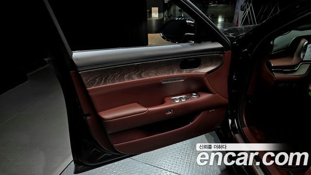 Genesis G90 (RS4) Gasoline 3.5 Turbo AWD 2023 — фото 24