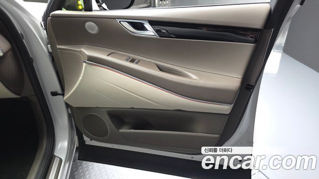 Genesis GV80 2.5T Gasoline AWD 2022 — фото 24