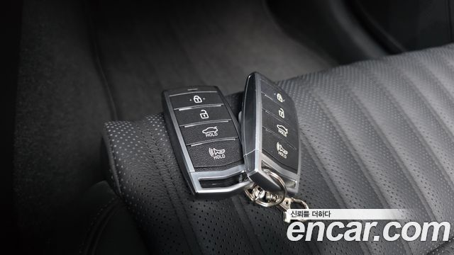 Genesis G70 2.0T Supreme 2018 — фото 17