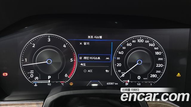 Volkswagen Touareg (III) 3.0 TDI Prestige 2023 — фото 8