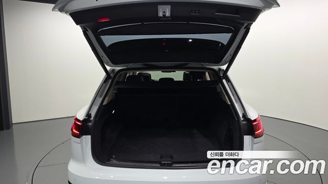 Volkswagen Touareg (III) 3.0 TDI Prestige 2023 — фото 24