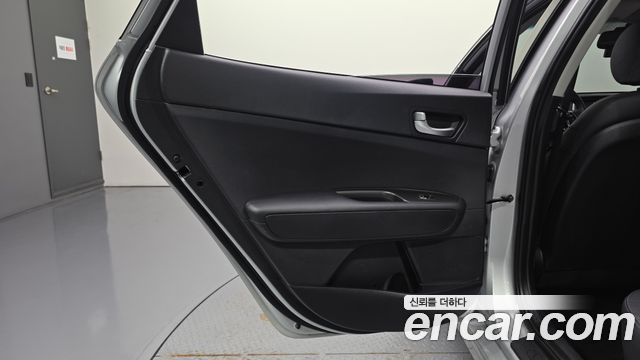 Kia K5 (II) 2.0 LPI Rental Car Luxury 2020 — фото 25