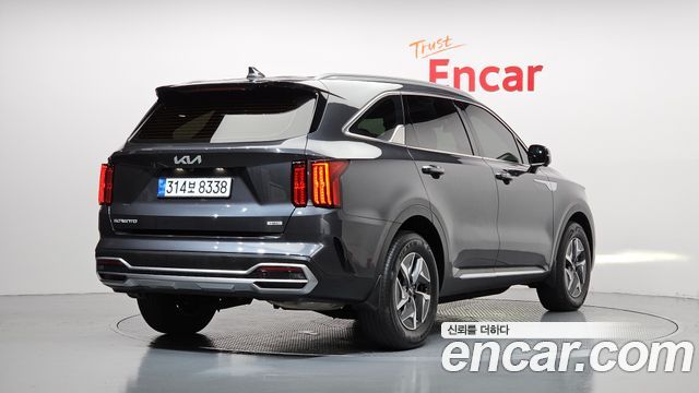 Kia Sorento (IV) HEV 1.6 4WD Noblesse 2023 — фото 2