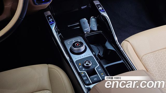 Kia Sorento (IV) HEV 1.6 4WD Noblesse 2023 — фото 9