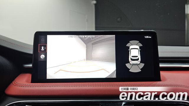 Genesis G70 Shooting Brake Gasoline 2.0T 2WD 2023 — фото 15