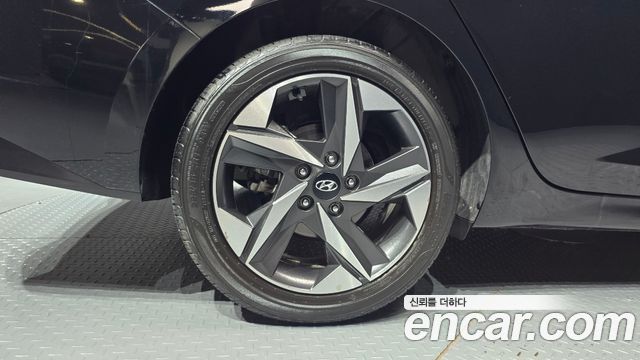 Hyundai Avante (CN7) 1.6 Inspiration 2021 — фото 5
