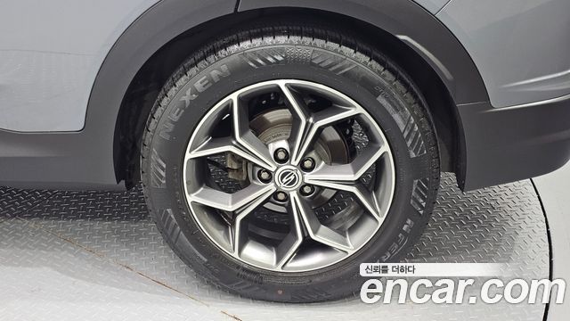 KG Mobility (SsangYong) Beautiful Korando Diesel 1.6 2WD Delight 2019 — фото 21