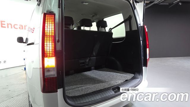 Hyundai Staria Tourer 9-Seater Modern 2022 — фото 20