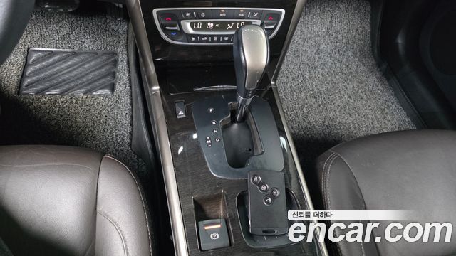 Renault Korea SM5 Platinum LPLi RE Standard 2014 — фото 9