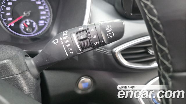 Hyundai Santa Fe Diesel 2.2 2WD Premium Choice 2021 — фото 28