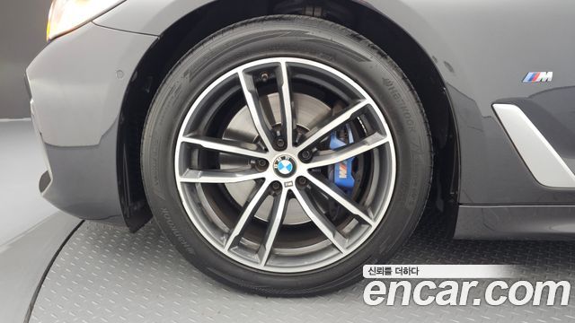 BMW 5 Series (G30) 520i M Sport 2022 — фото 5