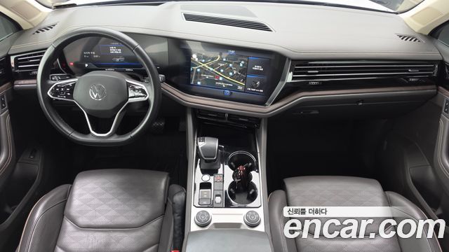 Volkswagen Touareg (III) 3.0 TDI Prestige 2021 — фото 7
