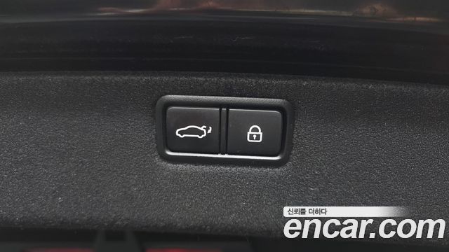 Genesis G80 3.3 GDI AWD Premium Luxury 2019 — фото 33
