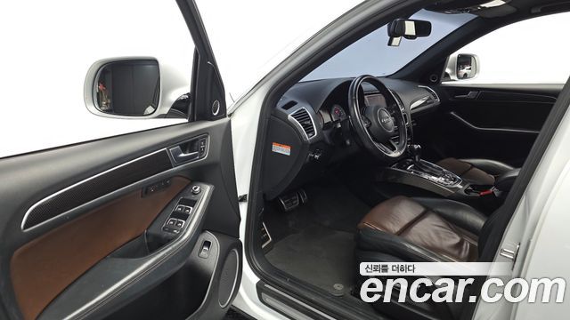 Audi SQ5 3.0 TDI Quattro 8R 2015 — фото 10