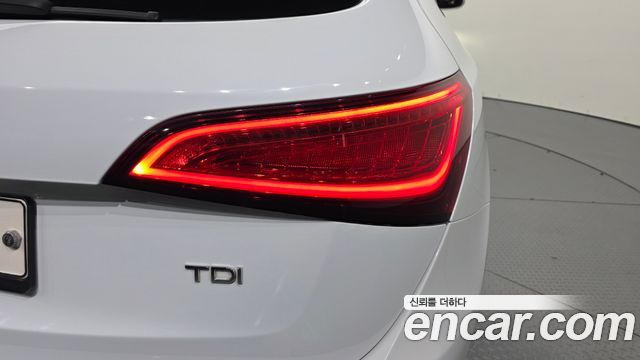 Audi SQ5 3.0 TDI Quattro 8R 2015 — фото 23