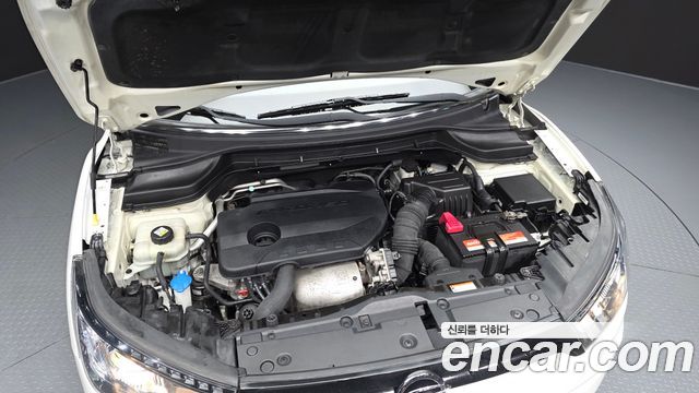 KG Mobility (SsangYong) Tivoli Diesel VX 2WD 2016 — фото 6