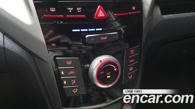 KG Mobility (SsangYong) Tivoli Diesel VX 2WD 2016 — фото 17