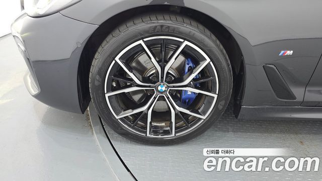 BMW 5 Series (G30) 530i xDrive M Sport Package 2023 — фото 5