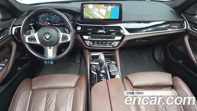 BMW 5 Series (G30) 530i xDrive M Sport Package 2023 — фото 7
