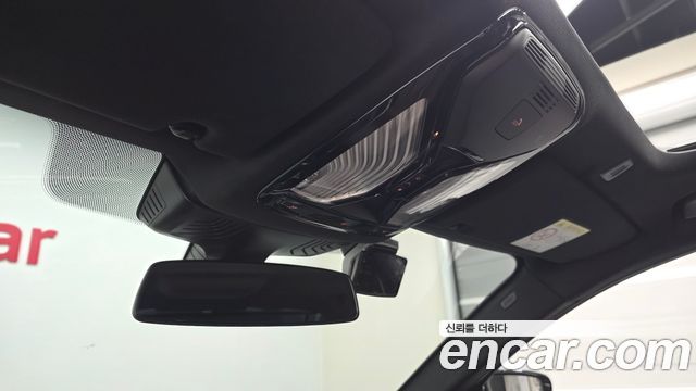 BMW 5 Series (G30) 530i xDrive M Sport Package 2023 — фото 18
