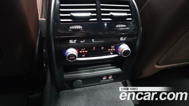 BMW 5 Series (G30) 530i xDrive M Sport Package 2023 — фото 19