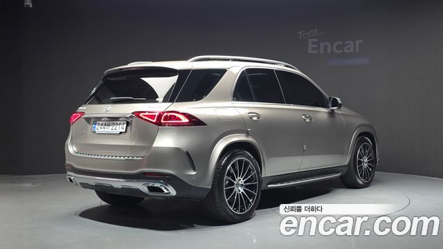 Mercedes-Benz GLE-Class (W167) GLE450 4MATIC 2023 — фото 2