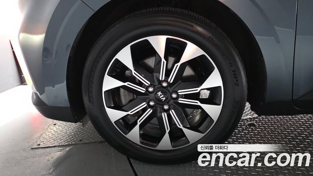 Kia Carnival (IV) Diesel 9-Seater Prestige 2021 — фото 5