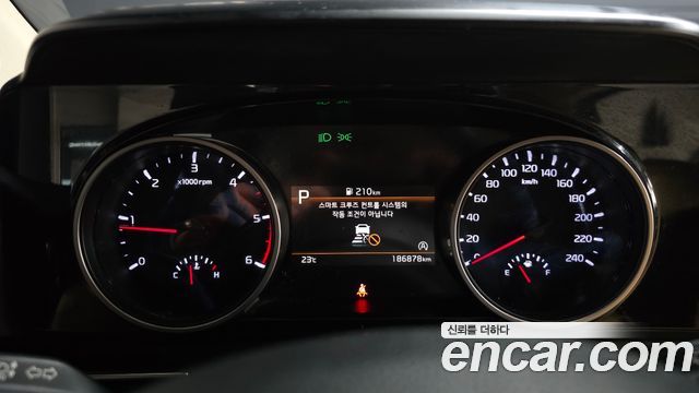 Kia Carnival (IV) Diesel 9-Seater Prestige 2021 — фото 8
