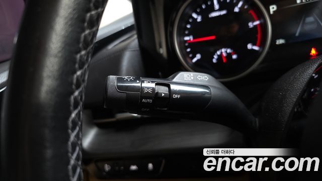 Kia Carnival (IV) Diesel 9-Seater Prestige 2021 — фото 17