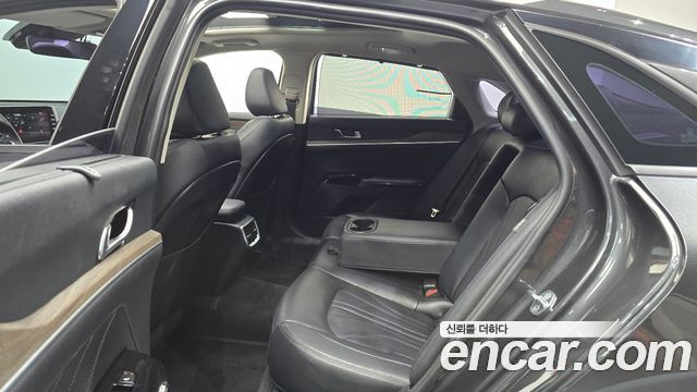 Kia K5 (III) 2.0 LPI Signature 2021 — фото 15