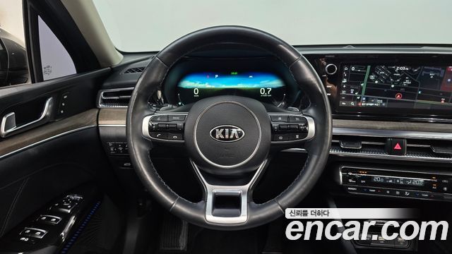 Kia K5 (III) 2.0 LPI Signature 2021 — фото 16
