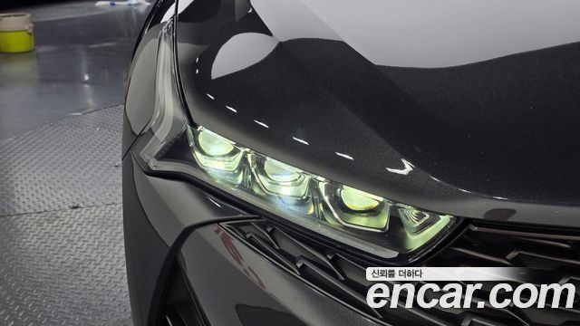 Kia K5 (III) 2.0 LPI Signature 2021 — фото 28