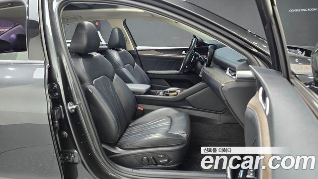 Kia K5 (III) 2.0 LPI Signature 2021 — фото 32