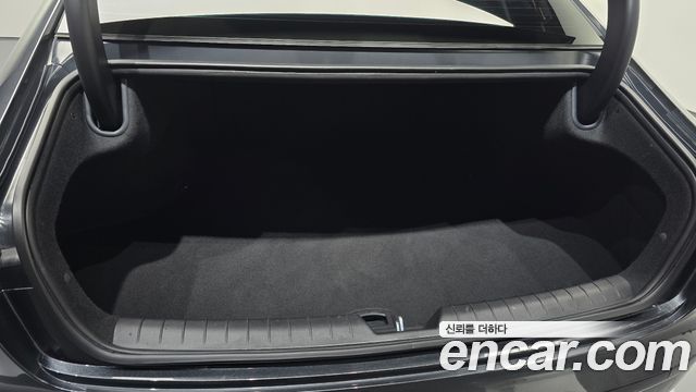 Hyundai Grandeur Hybrid (GN7) Exclusive 2023 — фото 18