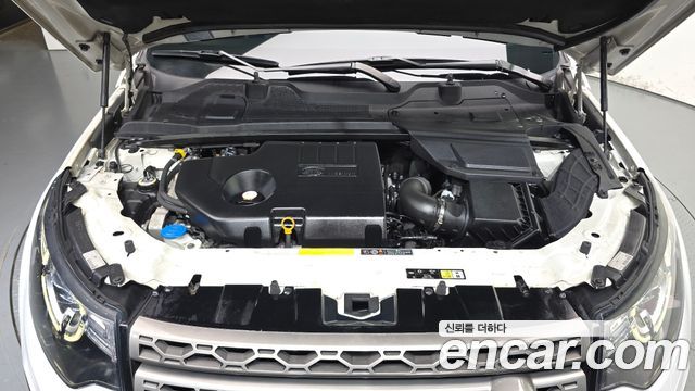 Land Rover Discovery Sport 2.0 TD4 SE 2016 — фото 6
